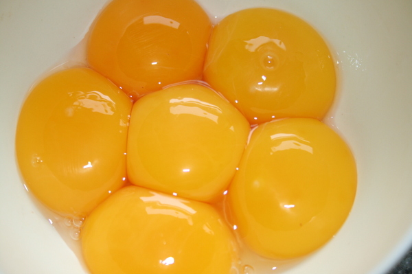 foods with zinc - Egg Yolks